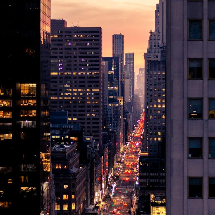 Parents evaluating schools in Italy